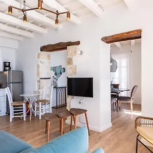 Anne Apartment, At The Venetian Port Of Rethimno! Rethymno (Crete)